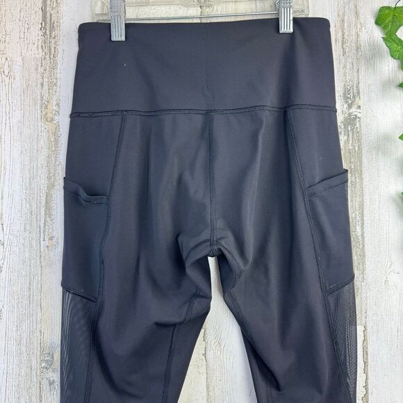 Lululemon mesh black leggings size 8 - Picture 6 of 8